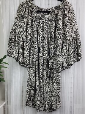 Gold&Silver Paris Black & Cream Leopard Print Tie-Waist Dress. Size L